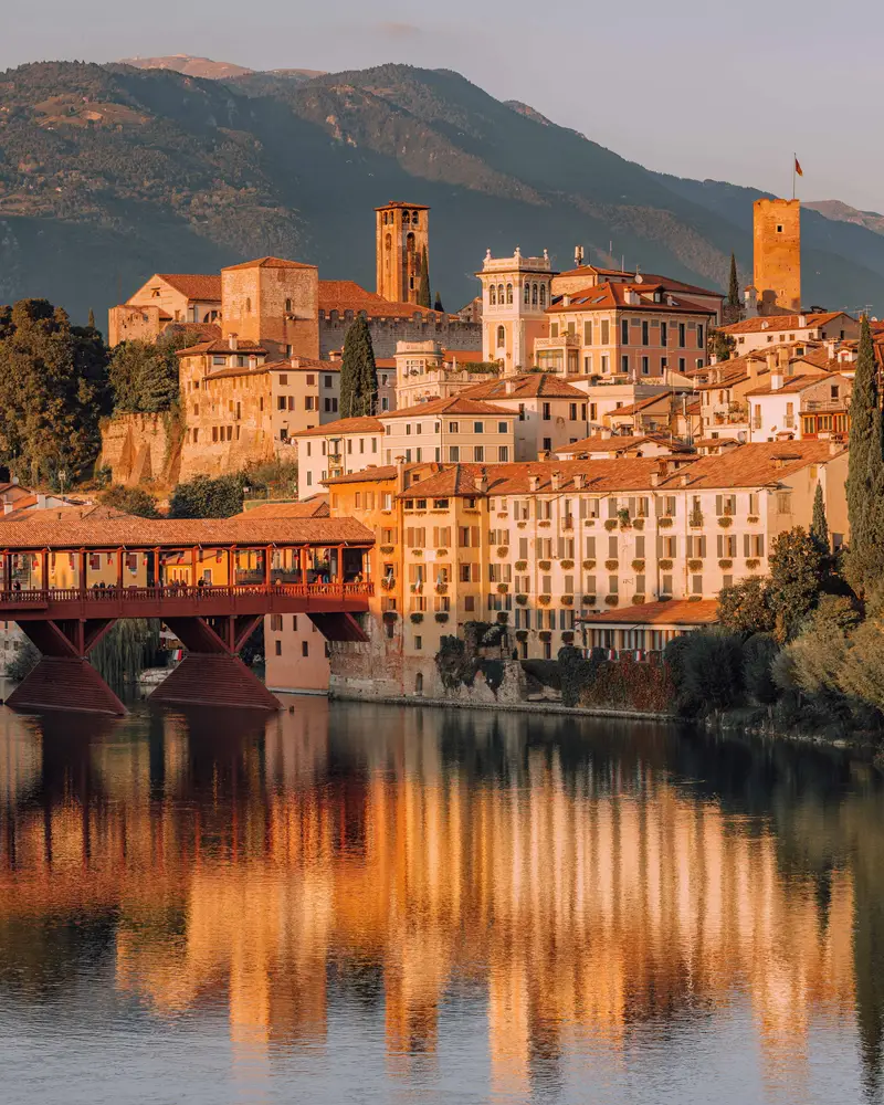 Bassano's Ponte degli Alpini at dusk